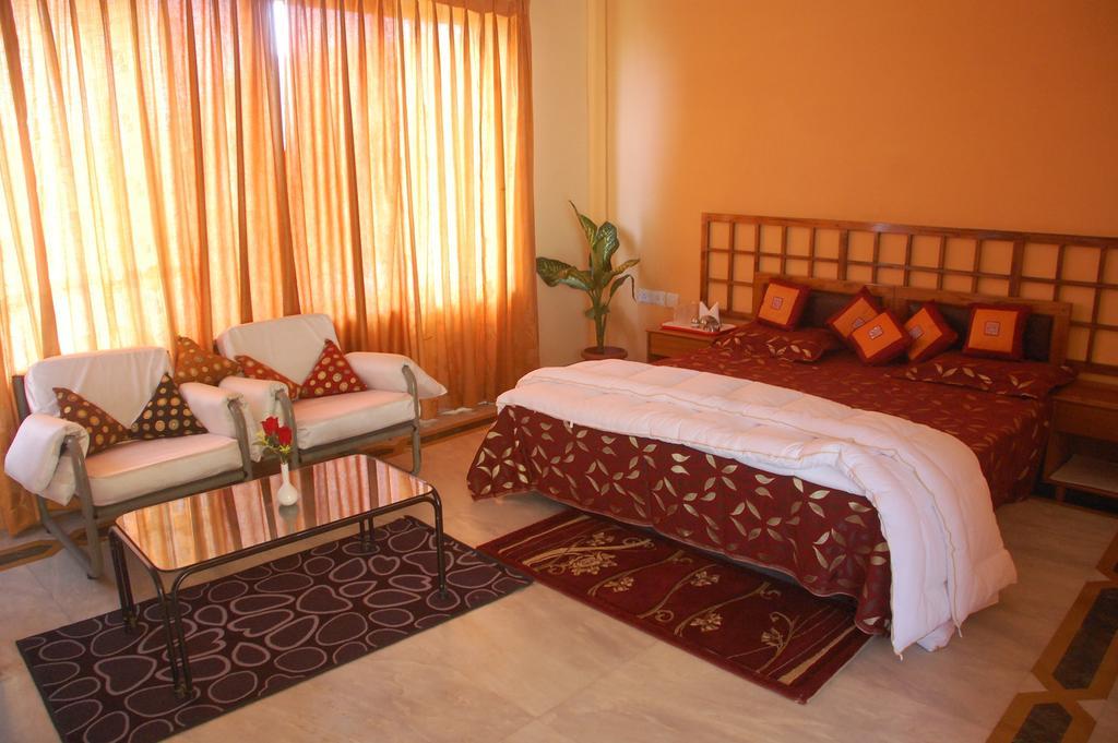 جبلبور Hotel Maruti Mandapam الغرفة الصورة