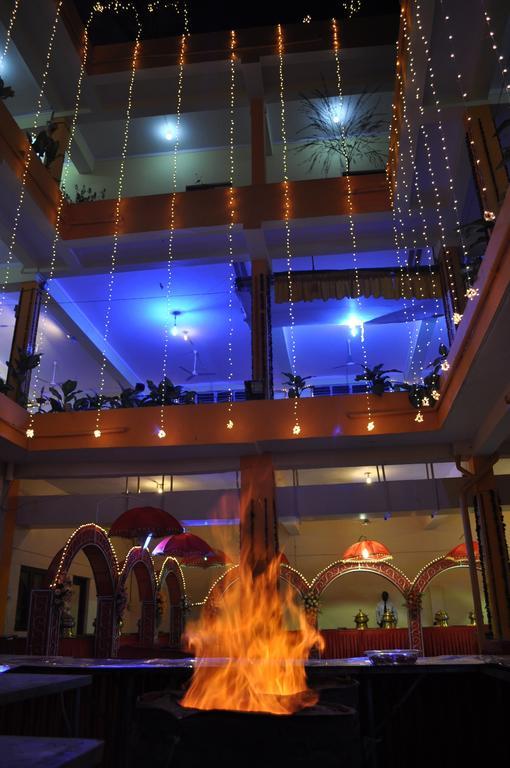 جبلبور Hotel Maruti Mandapam المظهر الخارجي الصورة